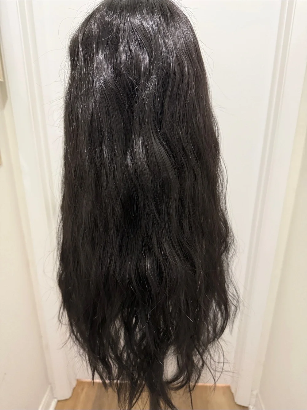 HAIR, 28” Wavy, Center Part Jet Black